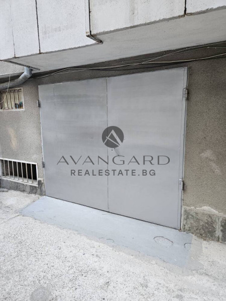 Maisonette WITH GARAGE INCLUDED IN THE PRICE / Kamenitsa 1