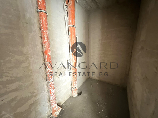 АКТ 14! ПРОСТОРЕН ТРИСТАЕН