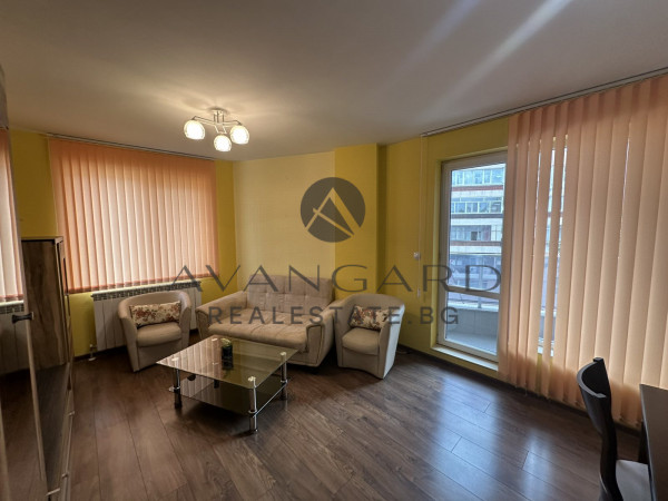 Top location! A three -bedroom furnished/ marassha