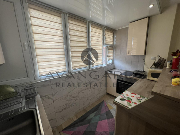 TOP LOCATION! TWO-ROOM APARTMENT