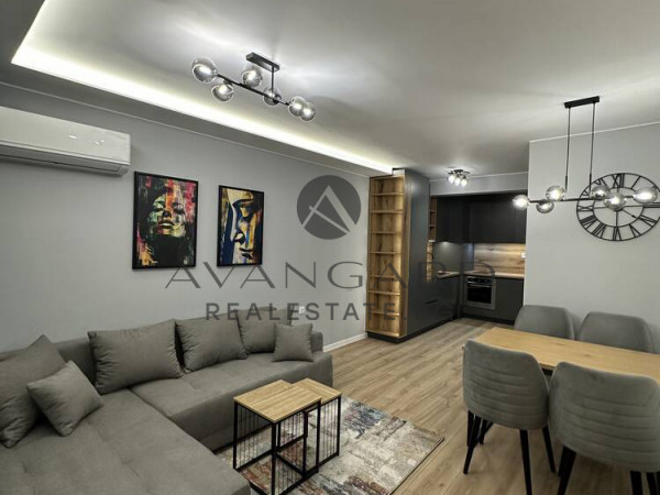 ЛУКСОЗЕН ДВУСТАЕН АПАРТАМЕНТ! СМИРНЕНСКИ!