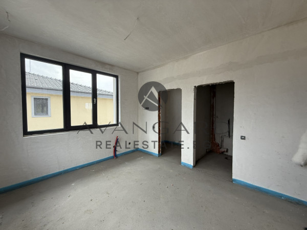 Separate two -storey house / Belomorski