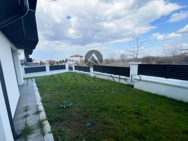 АКТ 16! ДВУЕТАЖНА КЪЩА