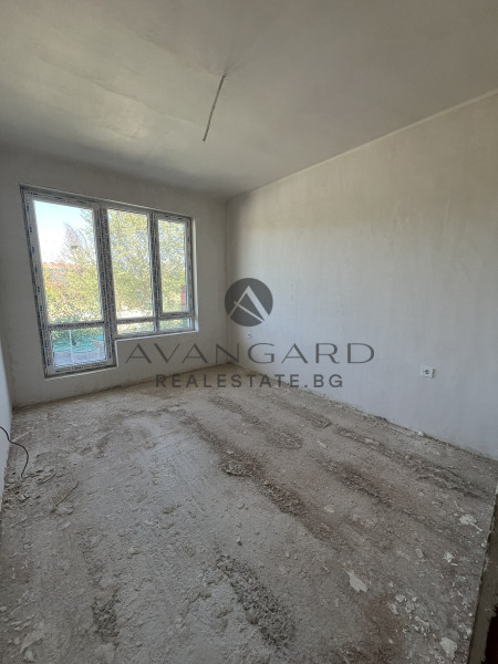A three -bedroom profitable south with Act 14!