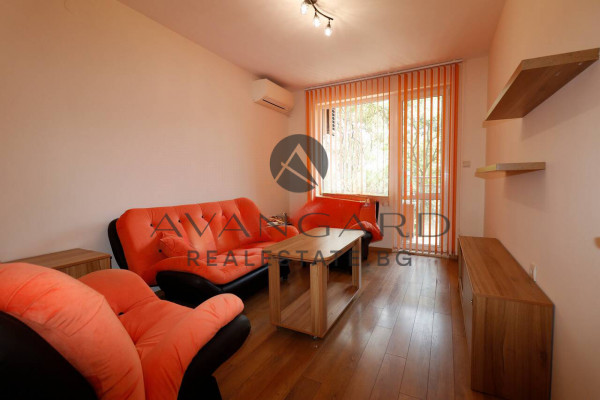 One -bedroom apartment in Kamenitsa 1