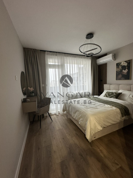 THREE-ROOM/FURNISHED/THRACIA