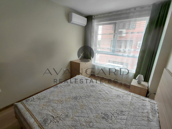 Furnished one -bedroom with parking space in the price !!