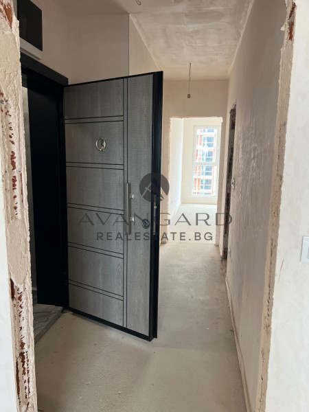 One -bedroom apartment with act 16