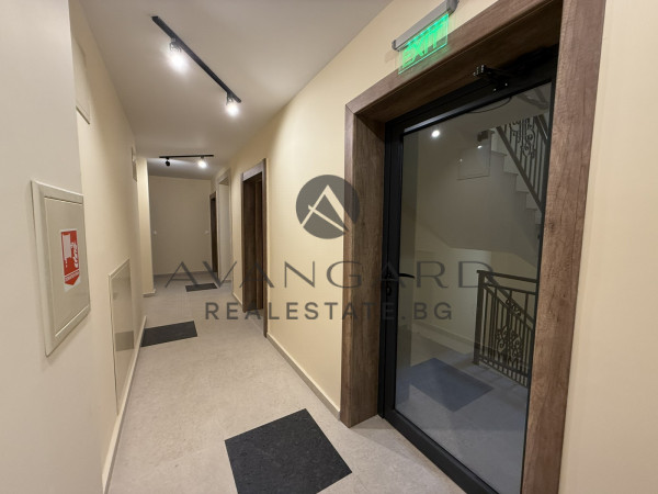 Three -bedroom with act16! St. Petersburg!