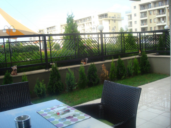 MARICA GARDENS TWO BEDROOM APARTMENT WITH COURTYARD