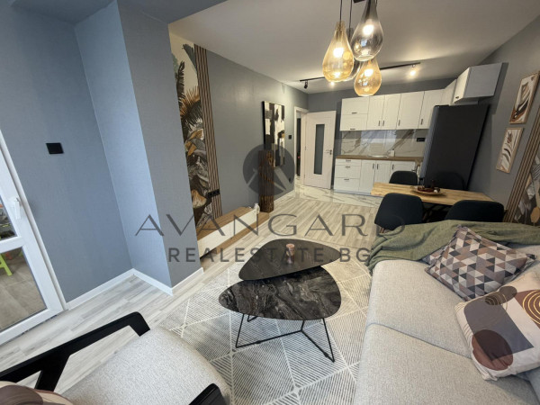 Unique THREE-ROOM APARTMENT KARSHIYAKA