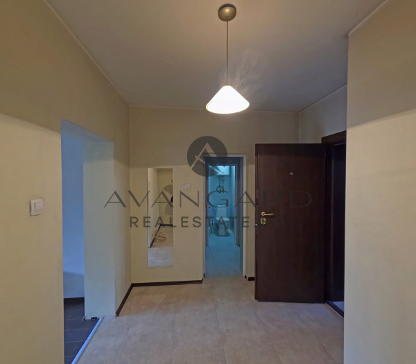 ТРИСТАЕН ОБЗАВЕДЕН АПАРТАМЕНТ! КЮЧУК ПАРИЖ!