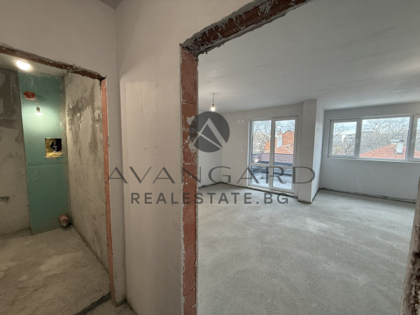 ТРИСТАЕН АПАРТАМЕНТ С АКТ16! КЮЧУК ПАРИЖ!