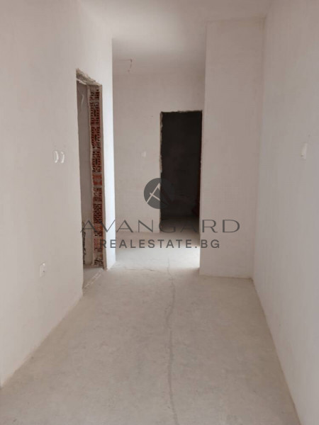 ТРИСТАЕН С АКТ 16 / СЪДИЙСКИ