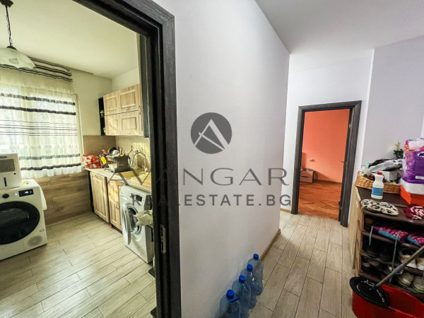 ТРИСТАЕН РЕАЛНА КВАДРАТУРА / СЛЪНЧЕВИ ЛЪЧИ