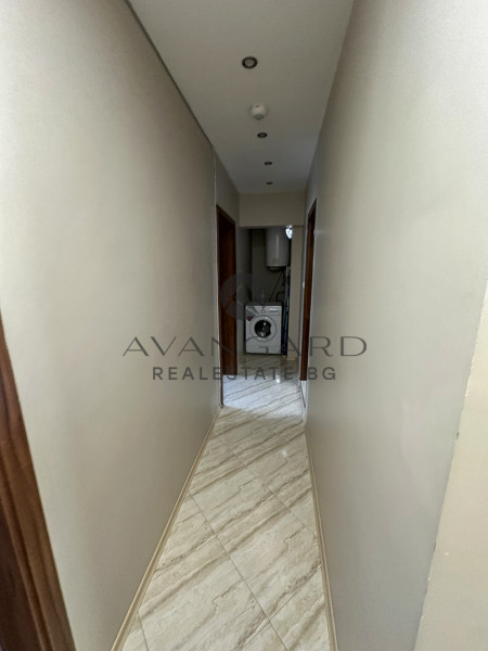 ТРИСТАЕН ОБЗАВЕДЕН С ВЪЗМОЖНОСТ ЗА ЗАКУПУВАНЕ НА ГАРАЖ/ У-ЩЕ Д. ТАЛЕВ