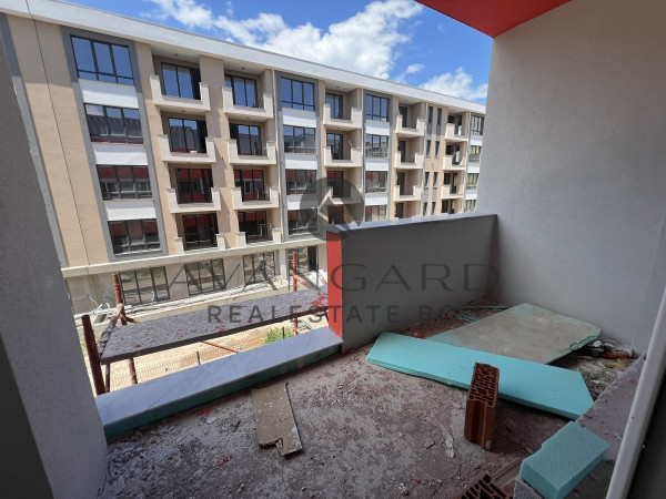 One -bedroom at a top price in front of Act 16