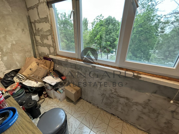 Two -bedroom apartment Saturday market