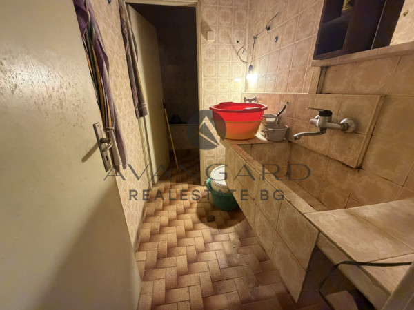 Three-room apartment next to Arimag