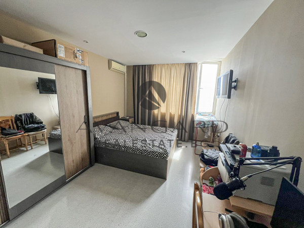 Three-room furnished / Prespite