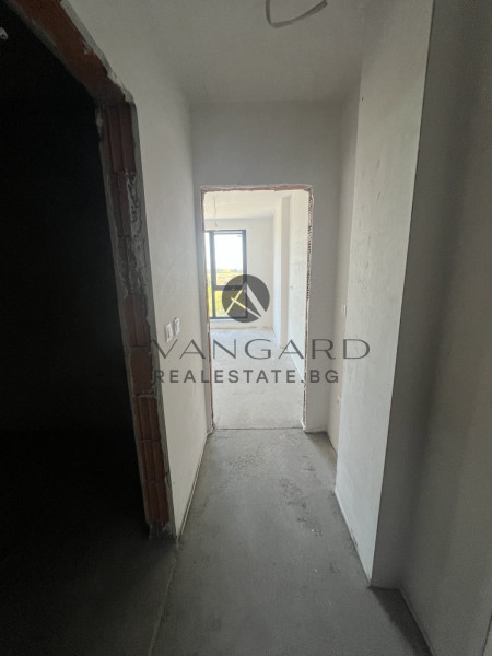 Тристаен апартамент / Кършияка