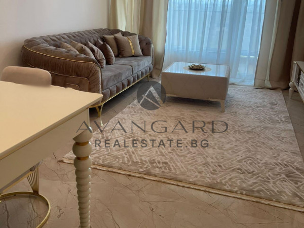 АКТ 16! Обзаведен двустаен Христо Смирненски