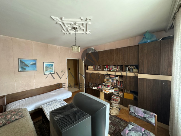 Three bedroom to Mall Plovdiv! Smirnenski!