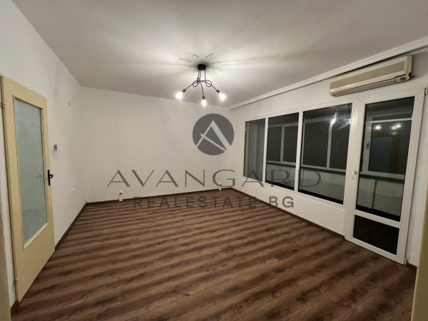 THREE-ROOM apartment with REAL SQUARE AREA / Rodopi Bus Station