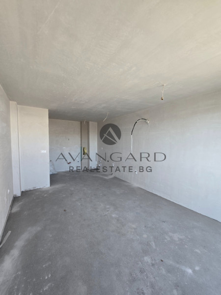 Двустаен с АКТ 16 + ПОДЗЕМНО ПАРКОМЯСТО / Слънчеви лъчи