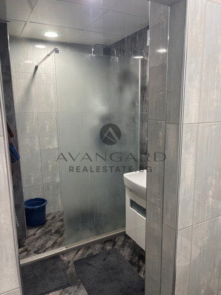 Обзаведен двустаен гимн. Васил Коларов