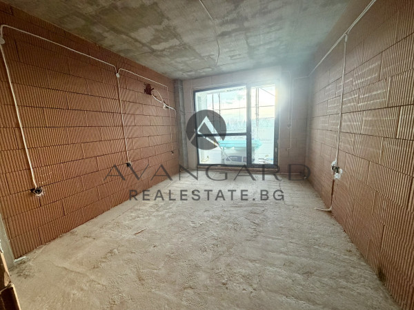 Spacious three-room apartment with act 14!