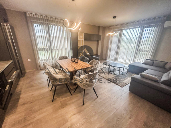 Luxury two bedroom mag. Lexi