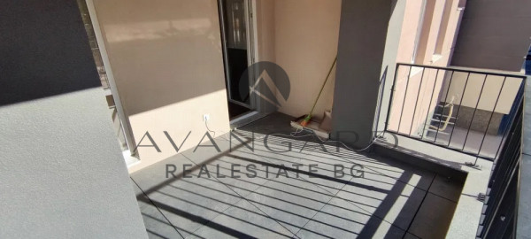 ОБЗАВЕДЕН ЕДНОСТАЕН/Смирненски