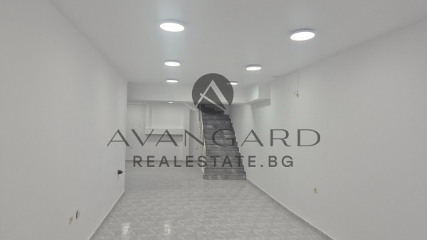 ТОП ЛОКАЦИЯ !!! ПРОСТОРЕН МАГАЗИН !!! ПАНАИРА !!!