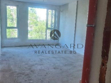 One -bedroom apartment with act 14