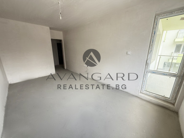 Двустаен с Паркомясто