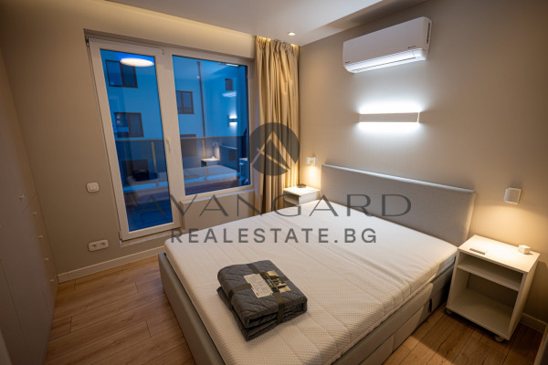 Луксозен двустаен Остромила