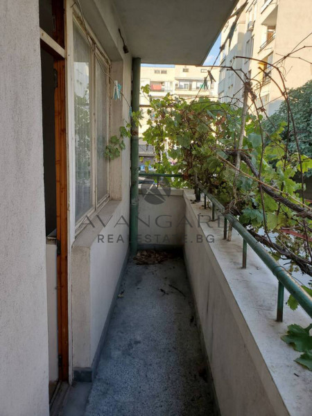 THREE-ROOM APARTMENT in MARASHA! REAL SQUARE!