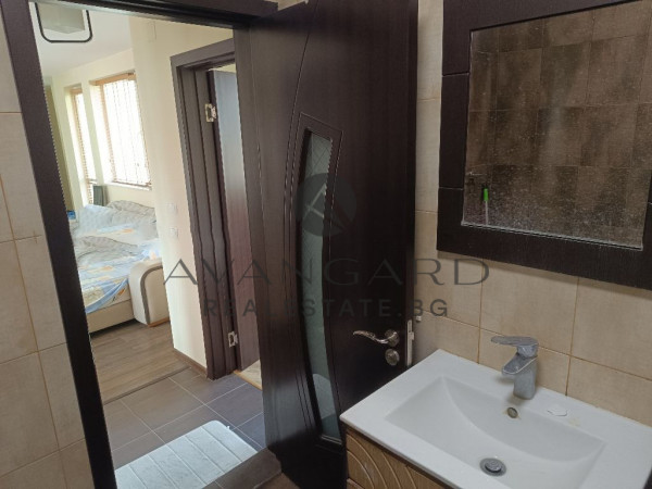 Spacious two -bedroom with garage / cushion