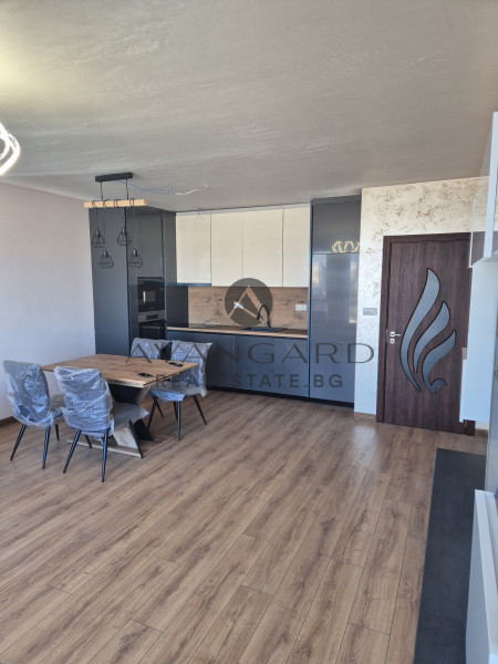 ДВУСТАЕН ЛУКСОЗНО ОБЗАВЕДЕН / ОСТРОМИЛА