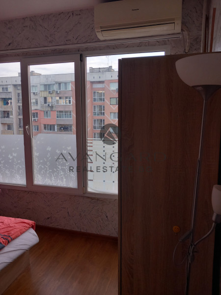 Двустаен апартамент р-т Далия