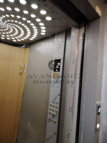 Двустаен с акт 16