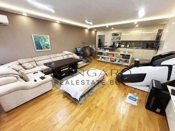 Four -bedroom fair