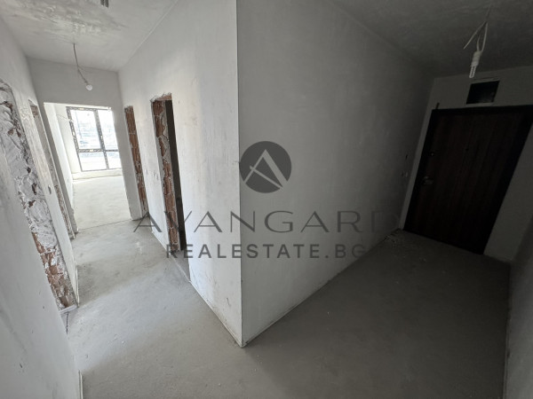 ПРЕД АКТ 16/ Тристаен апартамент / Тракия