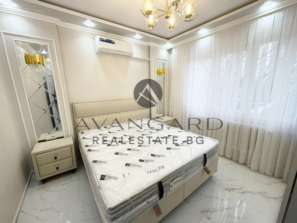 Луксозен апартамент у-ще  Д. Матевски