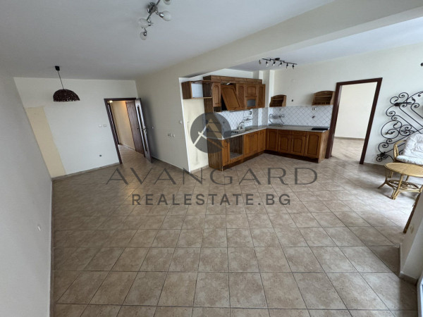 ТРИСТАЕН АПАРТАМЕНТ !!! НОВОТЕЛА !!! ГАРАЖ ВКЛЮЧЕН В ЦЕНАТА !!!