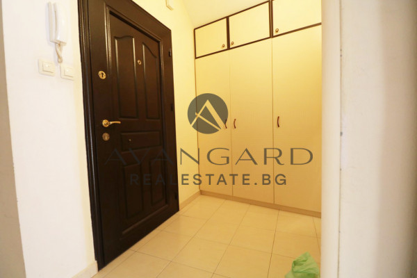 TWO-ROOM APARTMENT FULLY FURNISHED + PARKING SPACE