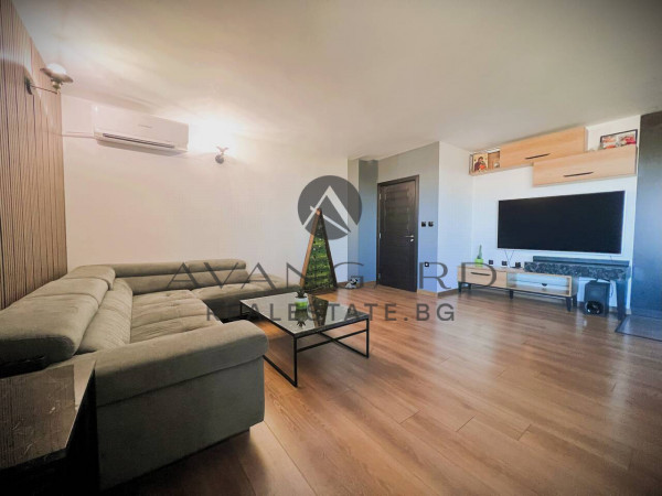 МНОГОСТАЕН ОБЗАВЕДЕН С ПАРКОМЯСТО В ЦЕНАТА! МАРКОВО!