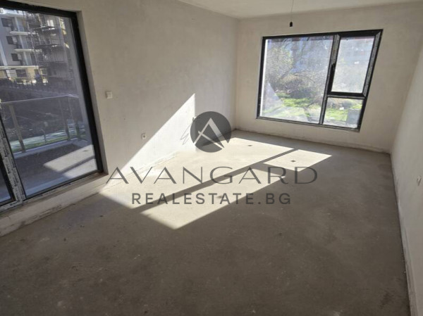 ДВУСТАЕН С АКТ 15 / Смирненски