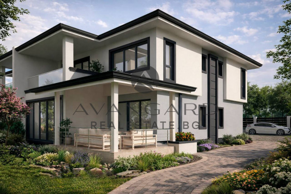 КЪЩА С ДВОР с. Маноле